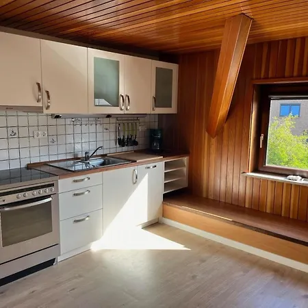 Apartment Gemuetliches Zweibett-zimmer In Schleswig-holstein - Ideal Fuer Monteure Und Geschaeftsreisende, Gemeinschaftsbad Nr 5 Gross Vollstedt